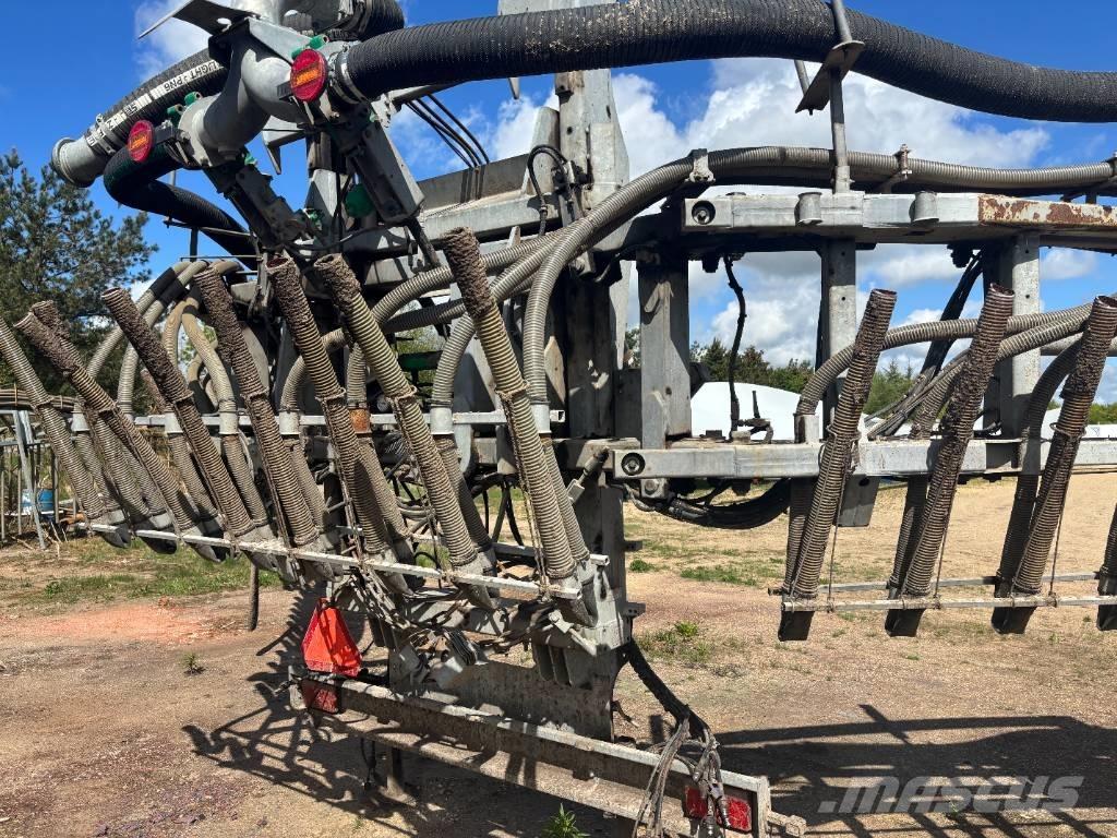 Samson SBX 30 Flytgödselspridare