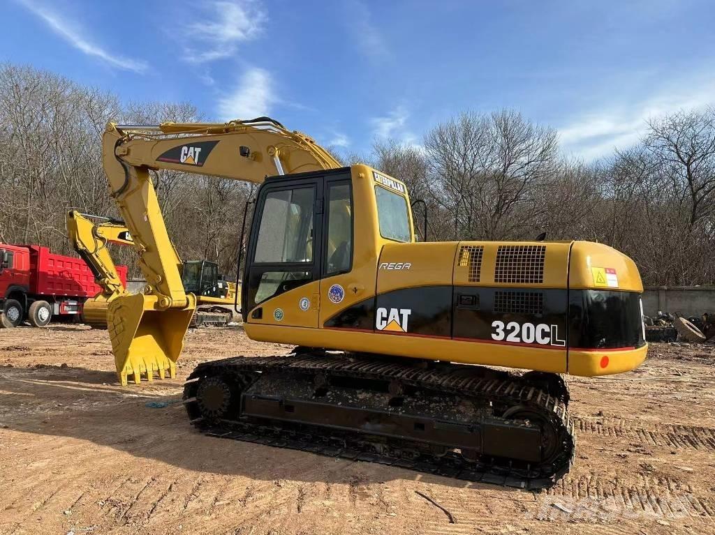 CAT 320 C L Bandgrävare