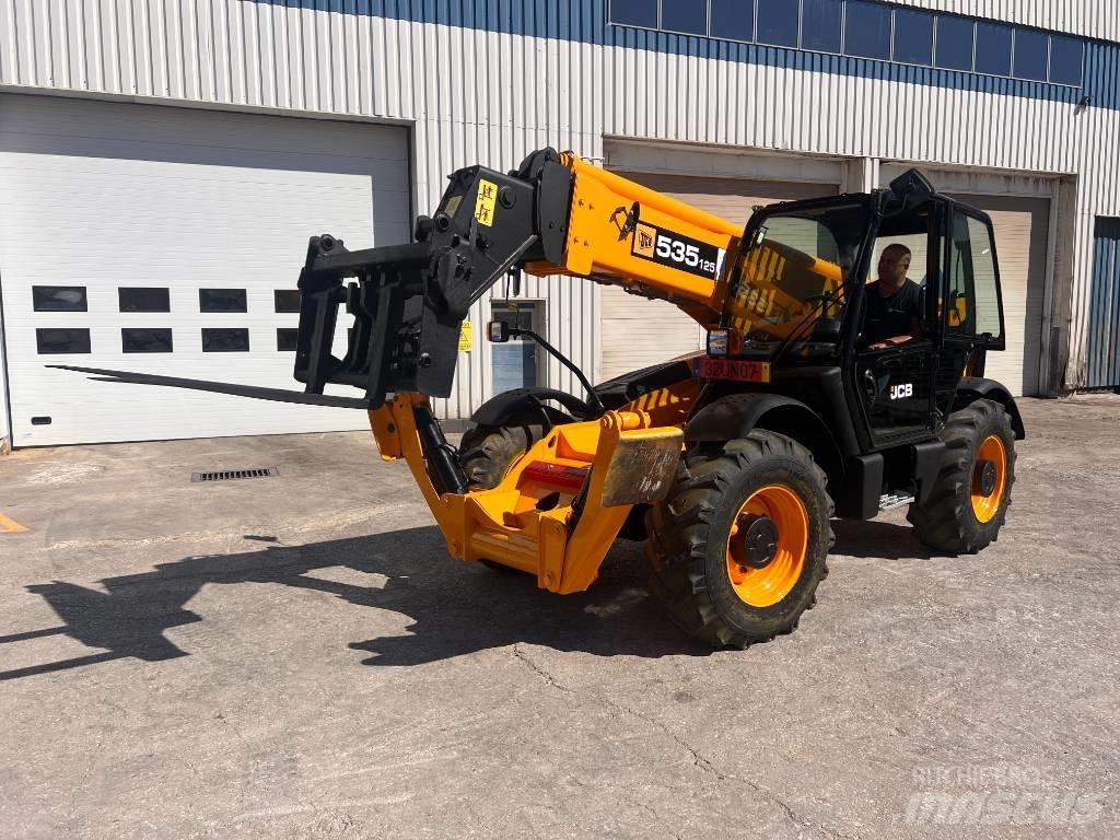 JCB 535-125 Teleskoplastare