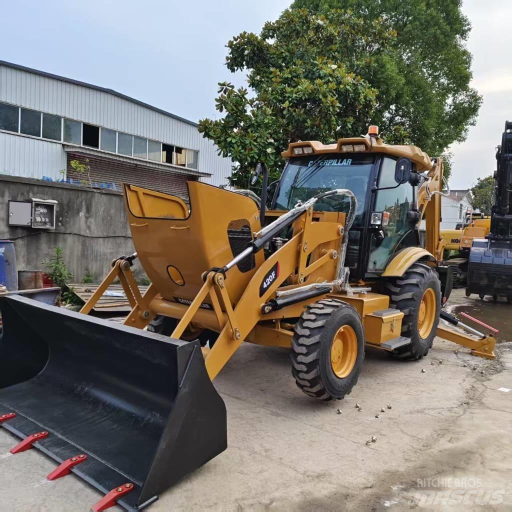 CAT 420 F Grävlastare