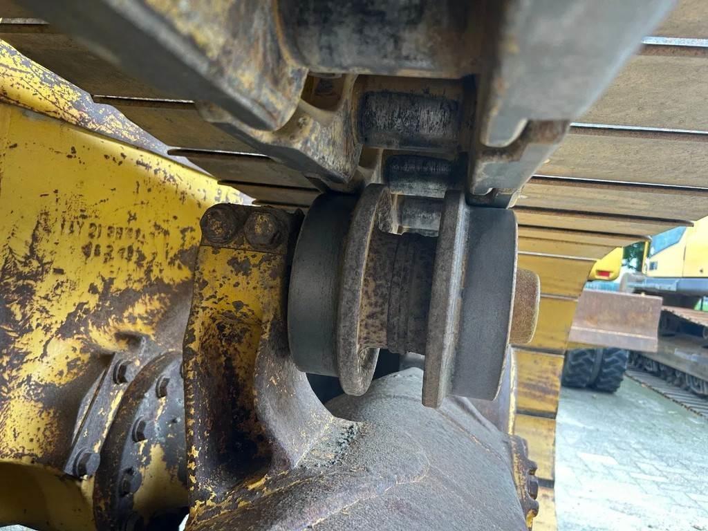 Komatsu D65PX-15 Bandschaktare