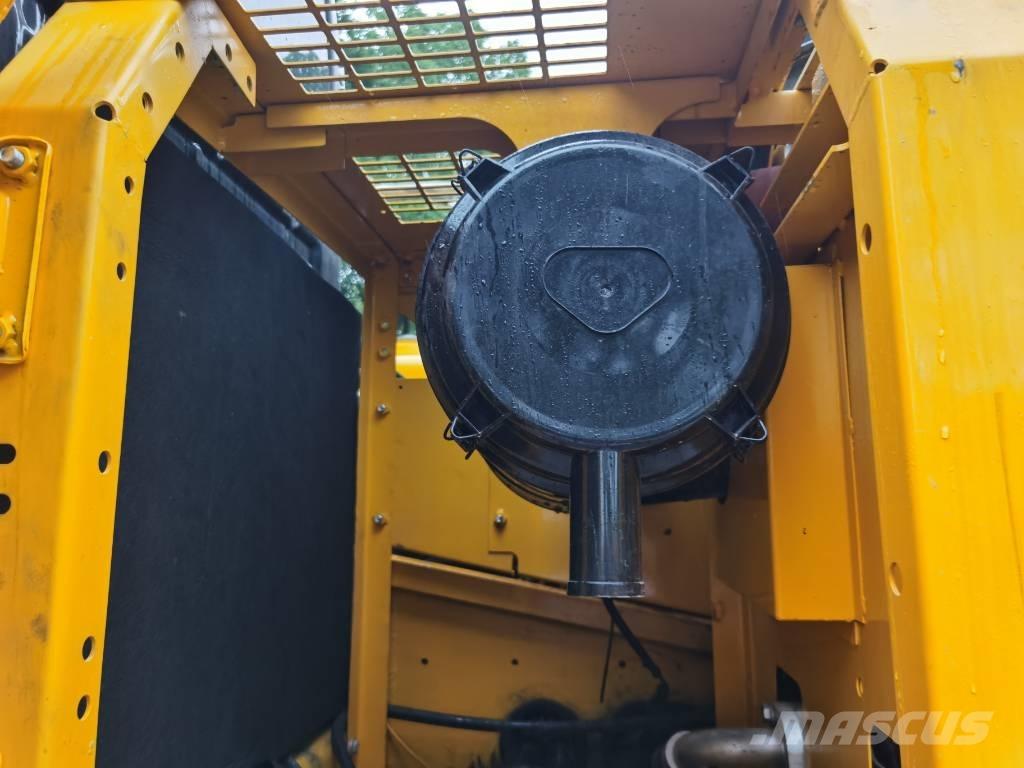 Komatsu PC 220-7 Bandgrävare