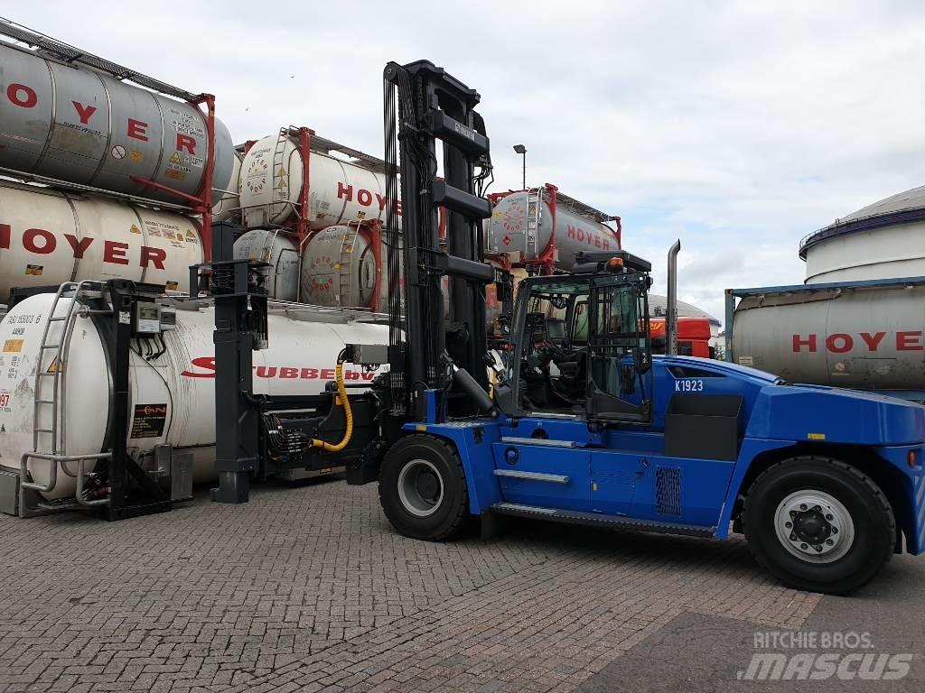 Kalmar DCG1700-12, Teleskopbomtruckar (Sträckstaplare)