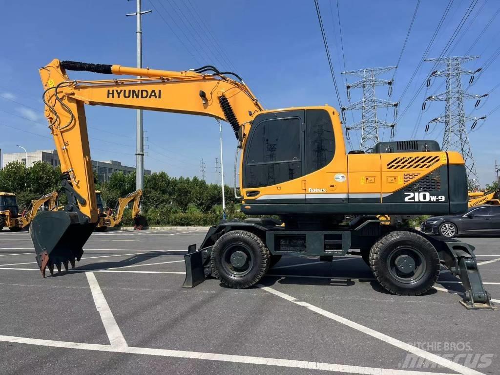 Hyundai 210W-9 Hjulgrävare