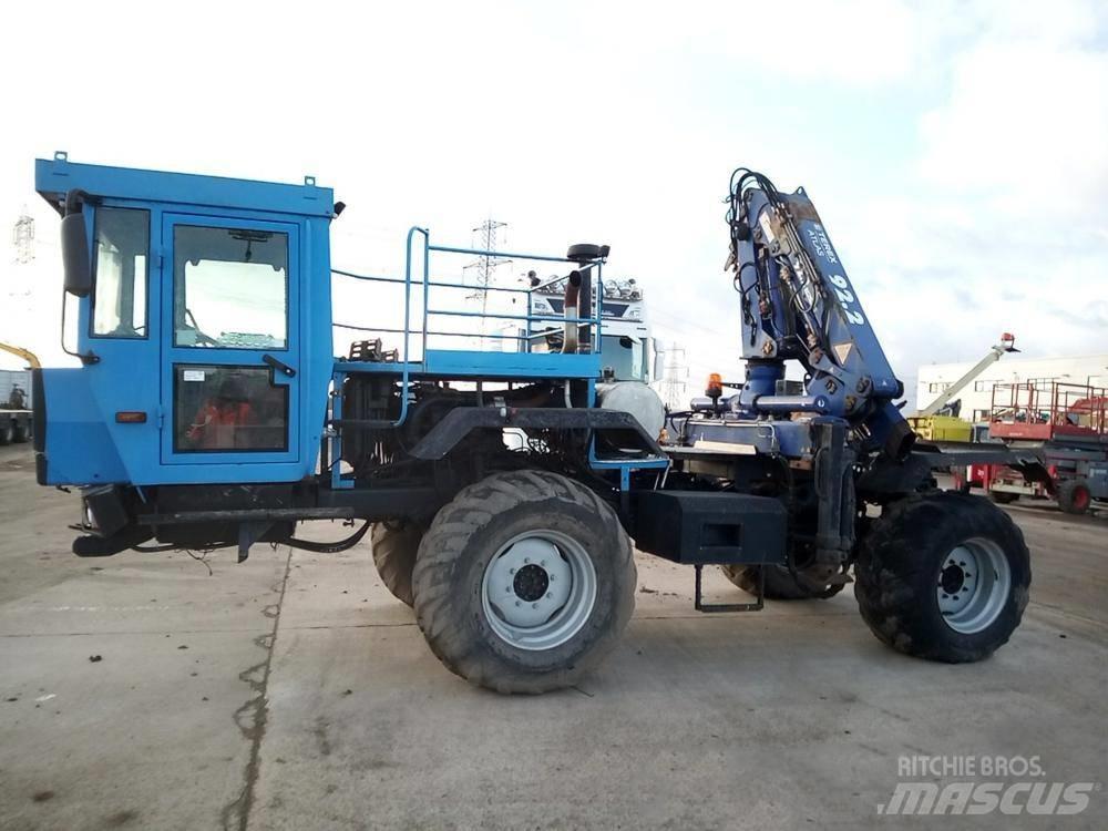 Mercedes-Benz Unimog Kranbilar