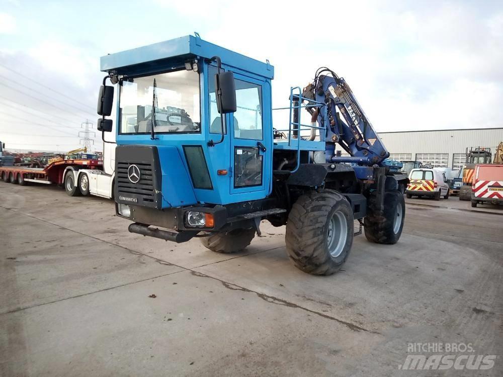 Mercedes-Benz Unimog Kranbilar