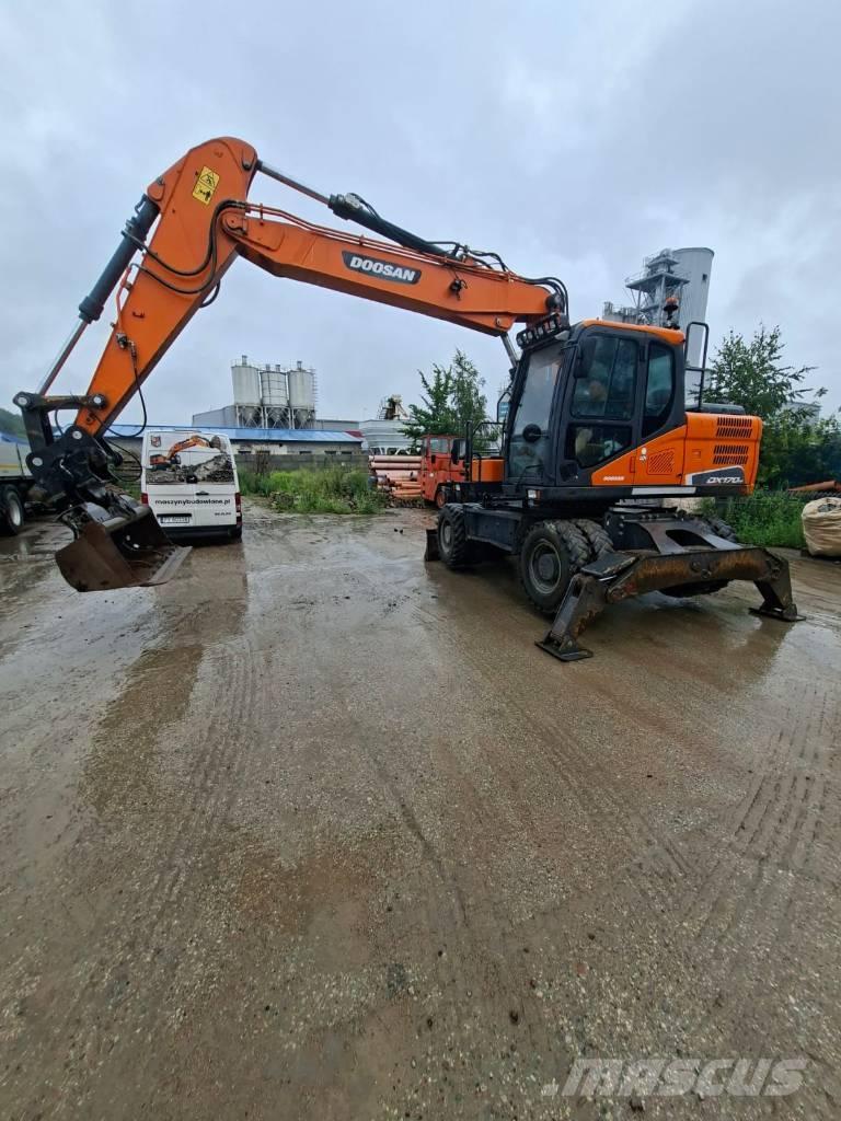 Doosan DX 170 W Hjulgrävare