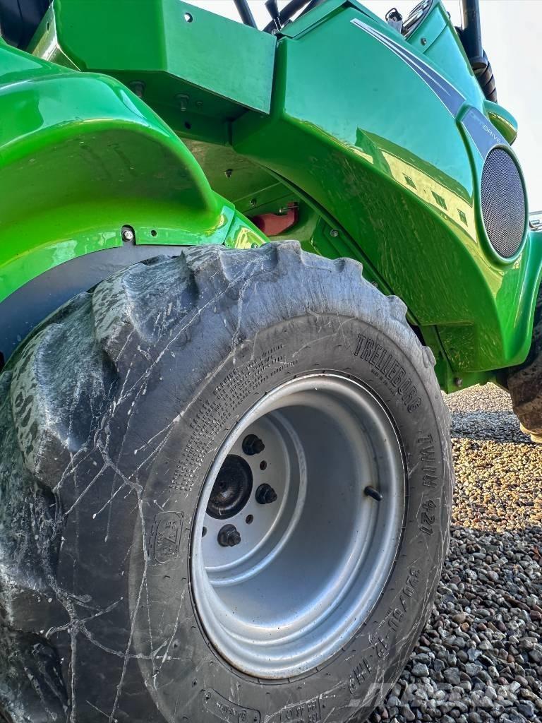 Avant 745 Kompaktlastare