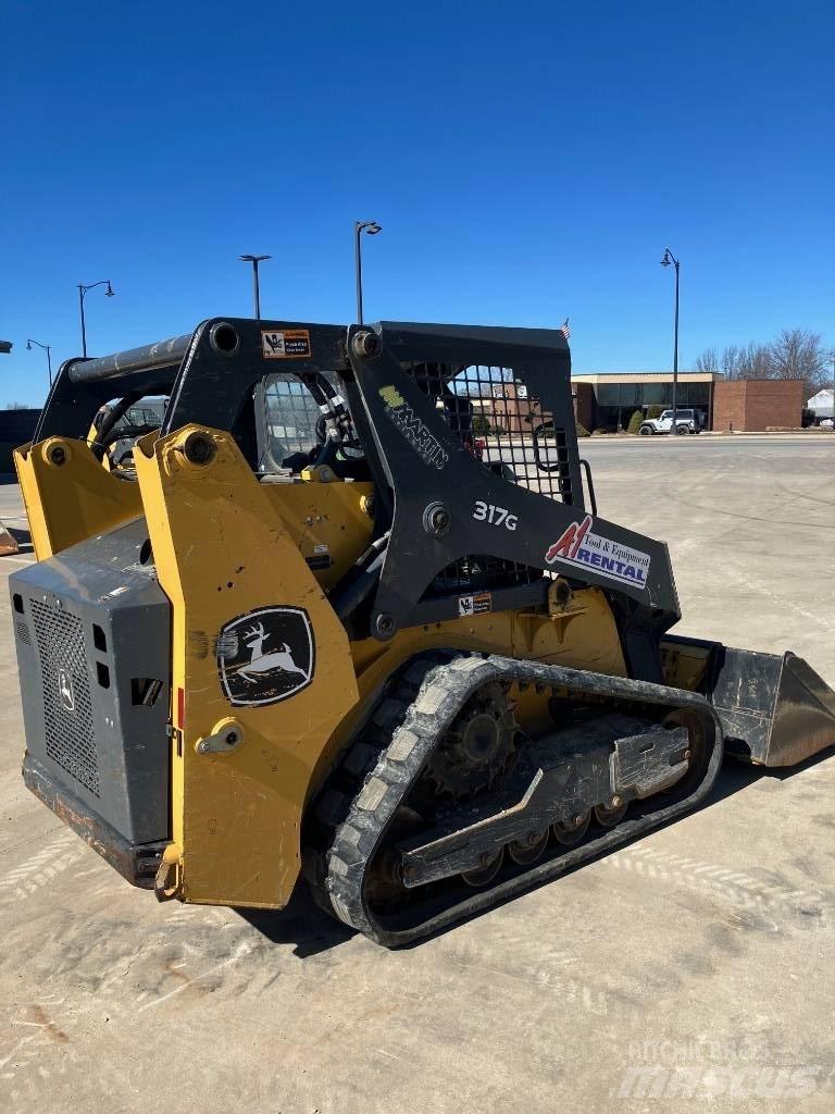 DEERE 317 G Kompaktlastare