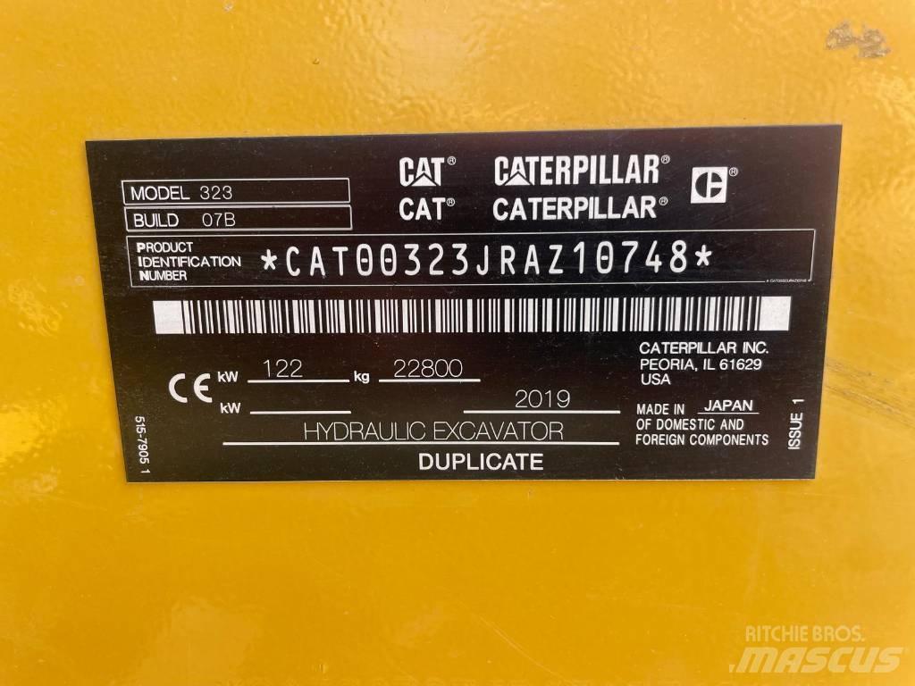 CAT 323NG Bandgrävare