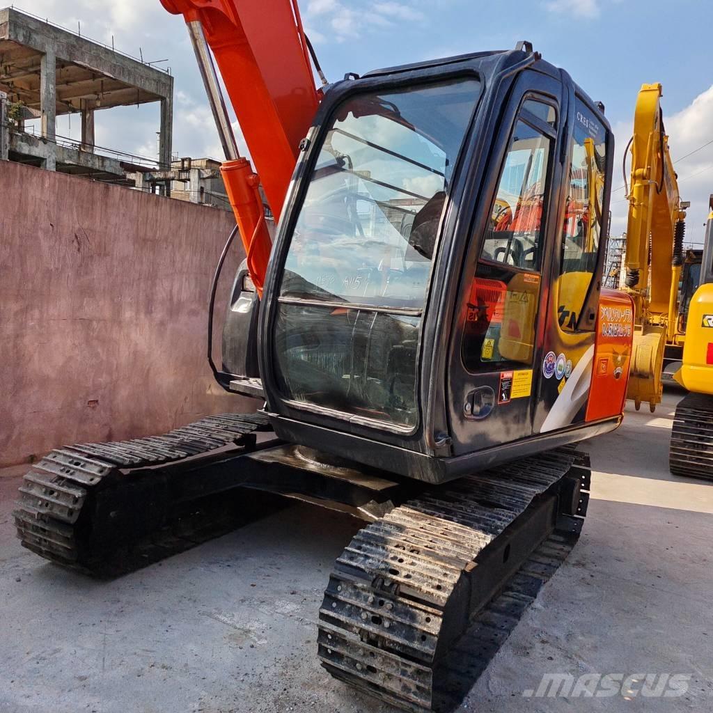 Hitachi ZX 75 Midigrävmaskiner 7t - 12t