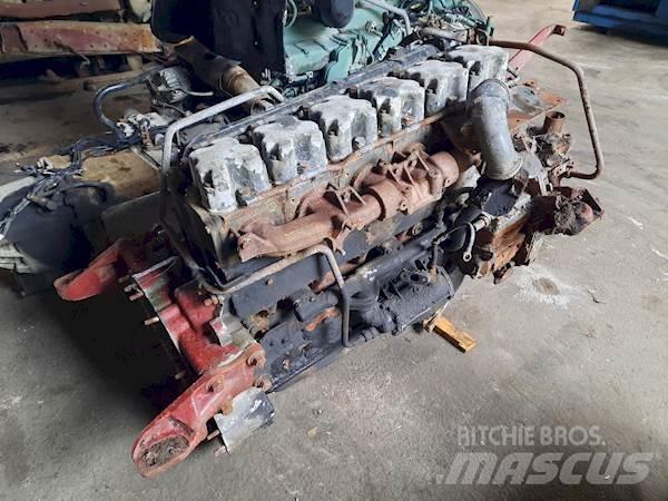 Renault 6 CILINDER Motorer