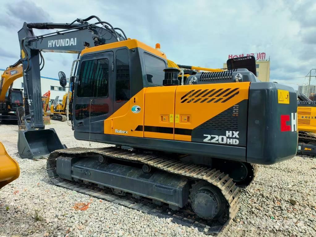 Hyundai HX220HD Midigrävmaskiner 7t - 12t