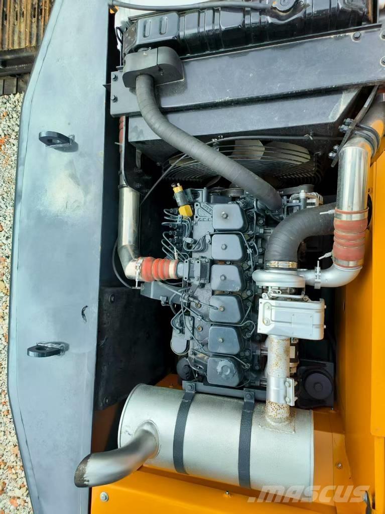 Hyundai HX220HD Midigrävmaskiner 7t - 12t