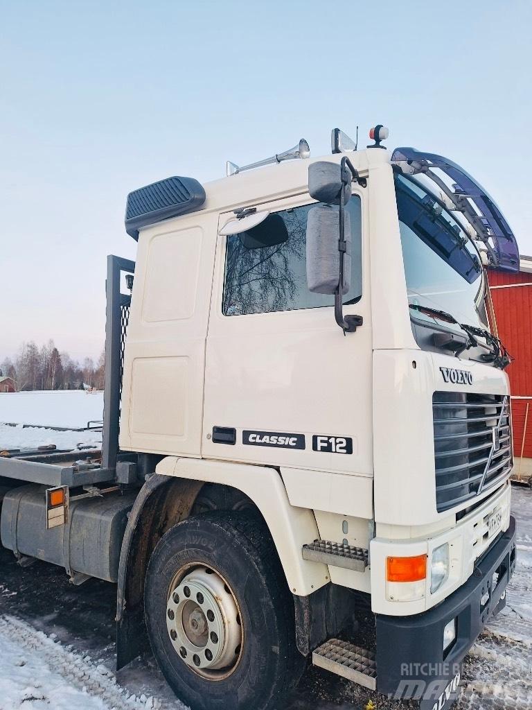 Volvo F 12 Flakbilar