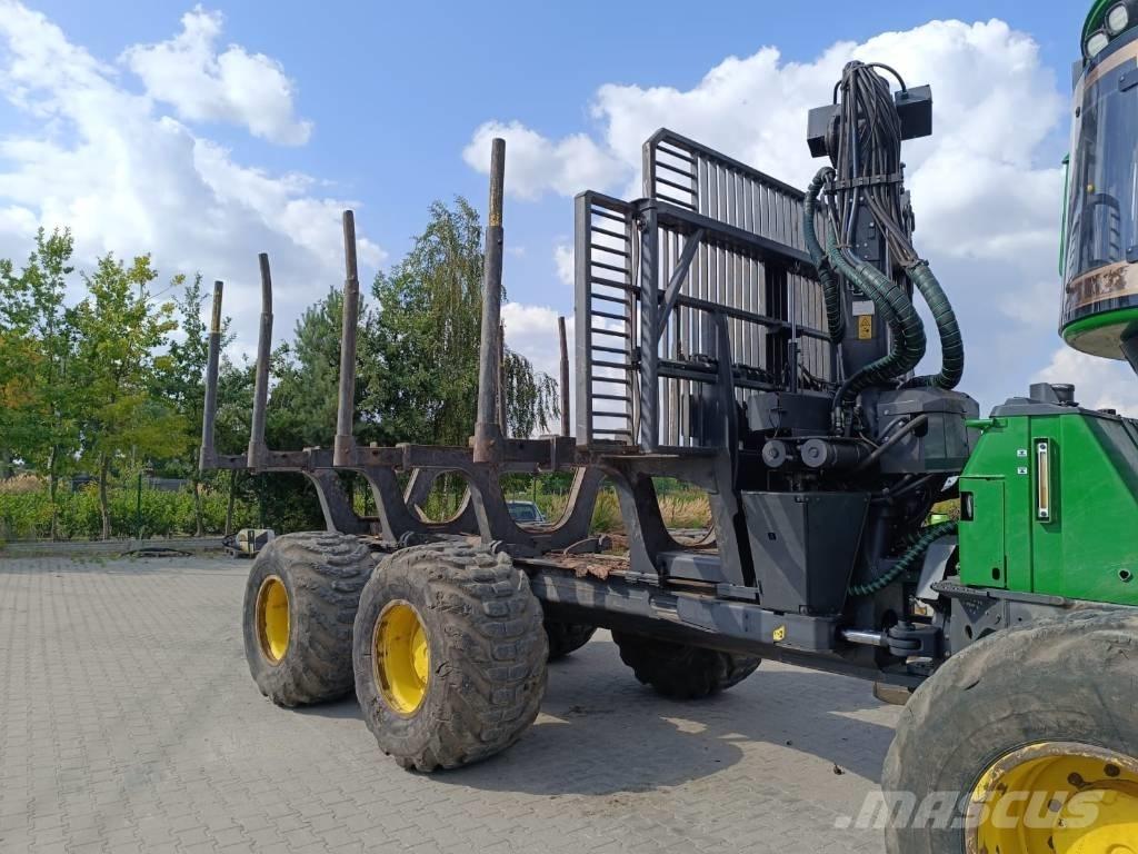 John Deere 1510 G Skotare