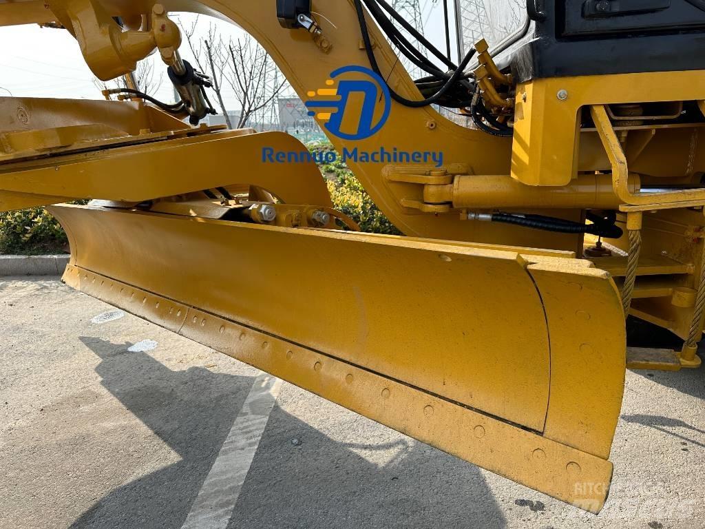 CAT 140K Väghyvlar