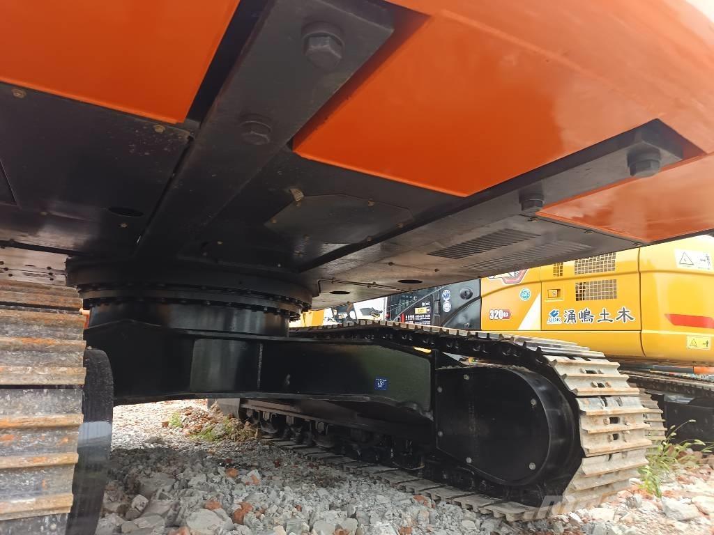 Hitachi ZX 350 H Bandgrävare