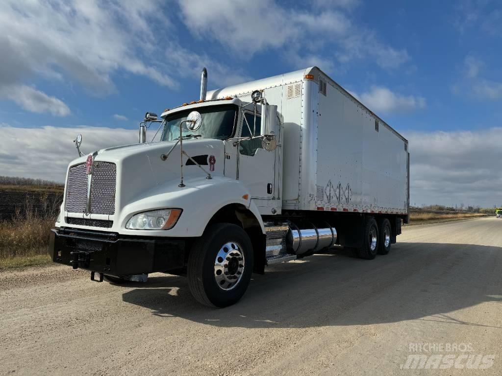Kenworth T 440 Skåpbilar