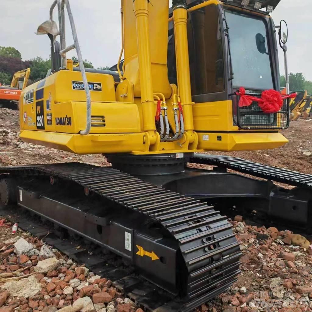 Komatsu pc220-8 Bandgrävare