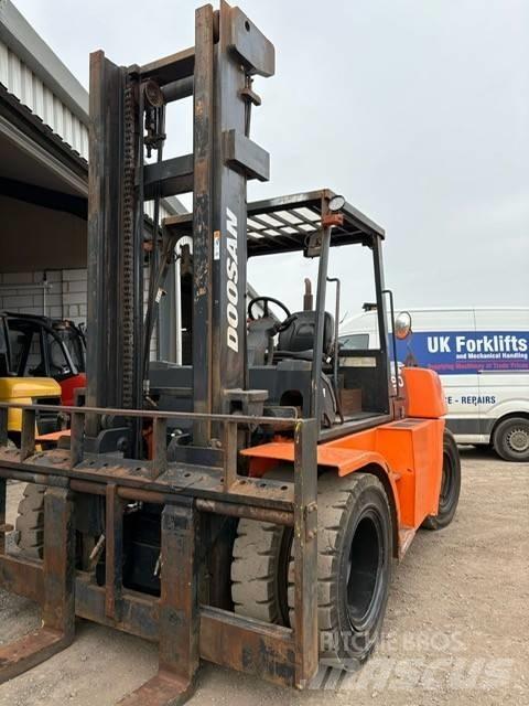 Doosan D 90 S-5 Dieselmotviktstruckar