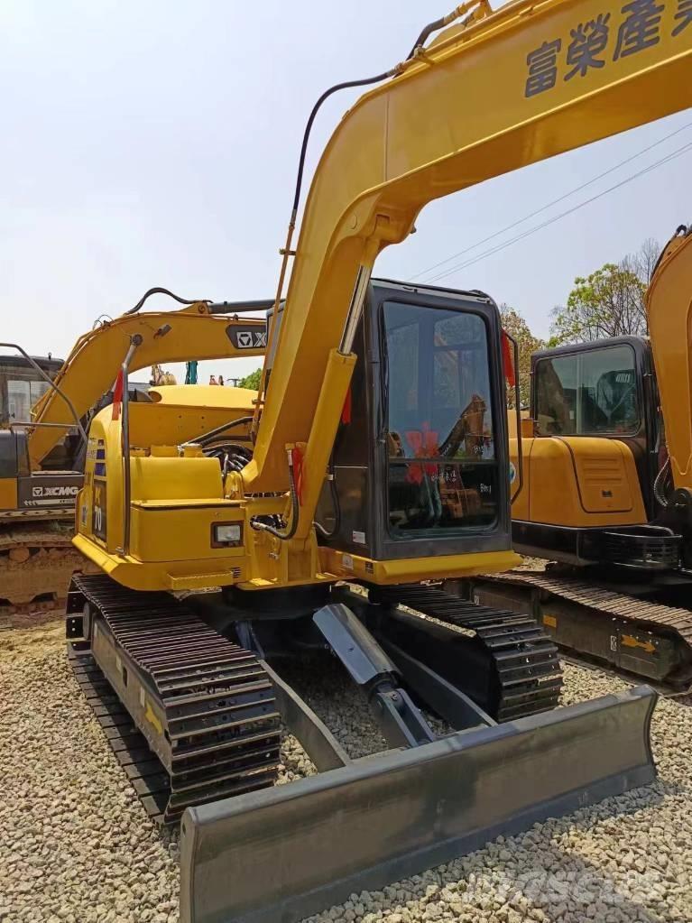 Komatsu PC 70 Midigrävmaskiner 7t - 12t