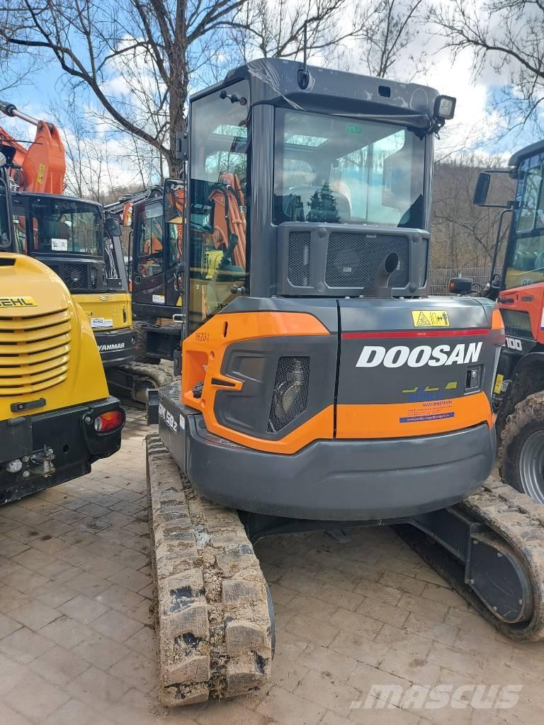 Develon DX 50 Z-7 Minigrävare < 7t