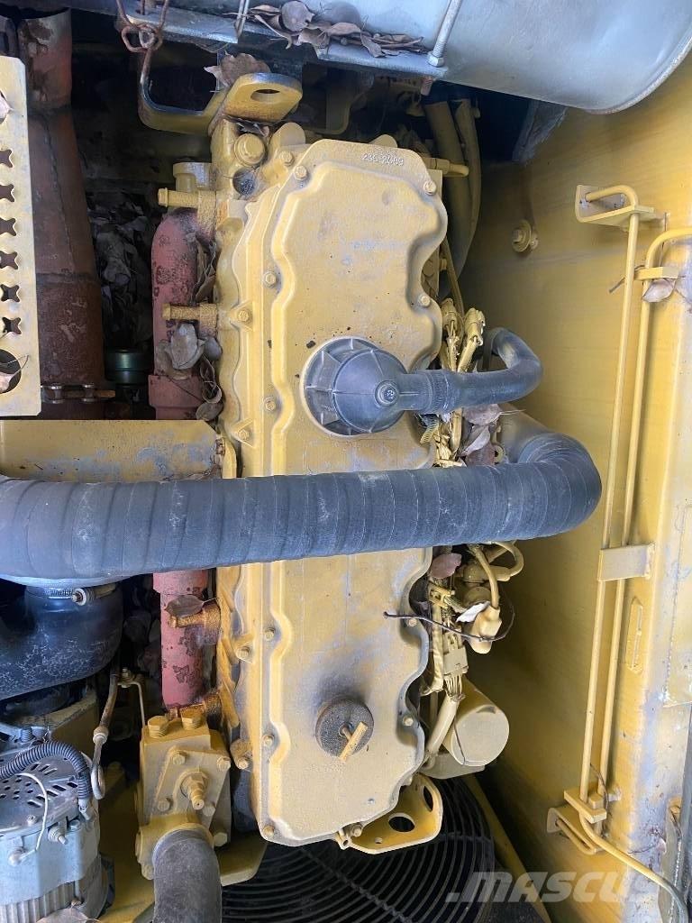CAT 325 C Bandgrävare