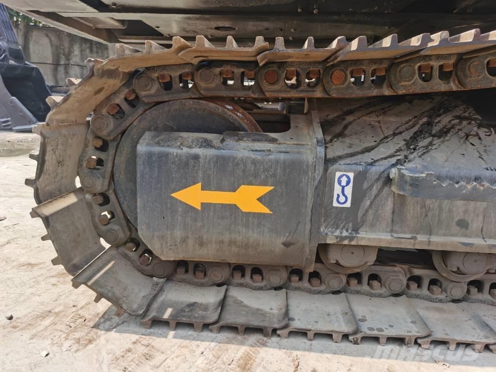 Volvo EC 220 Bandgrävare