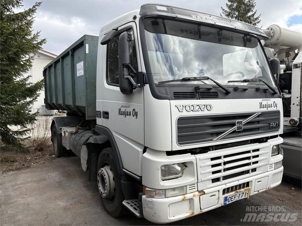 Volvo FM7 Lastväxlare med kabellift