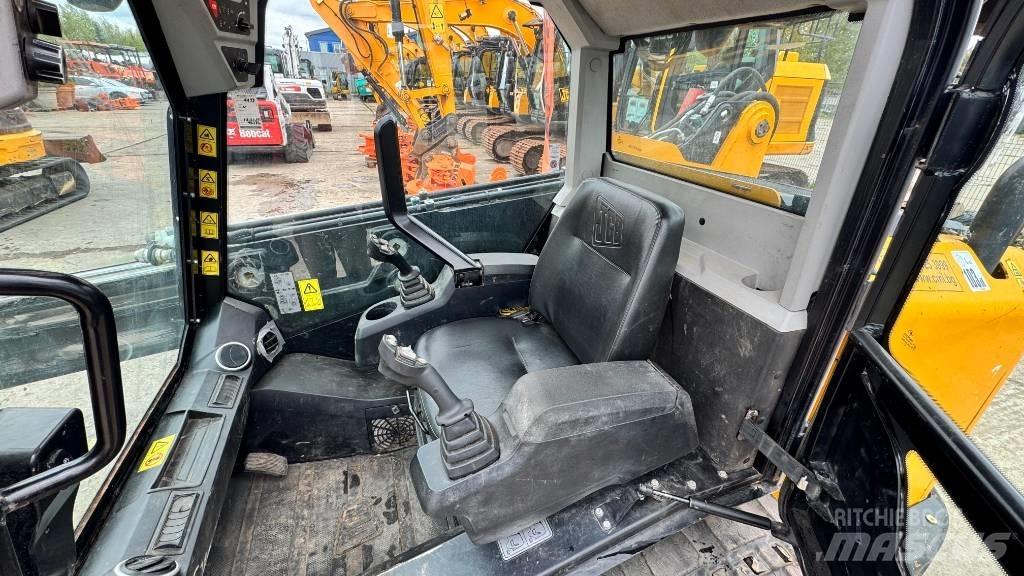 JCB 3 TS-8T Kompaktlastare