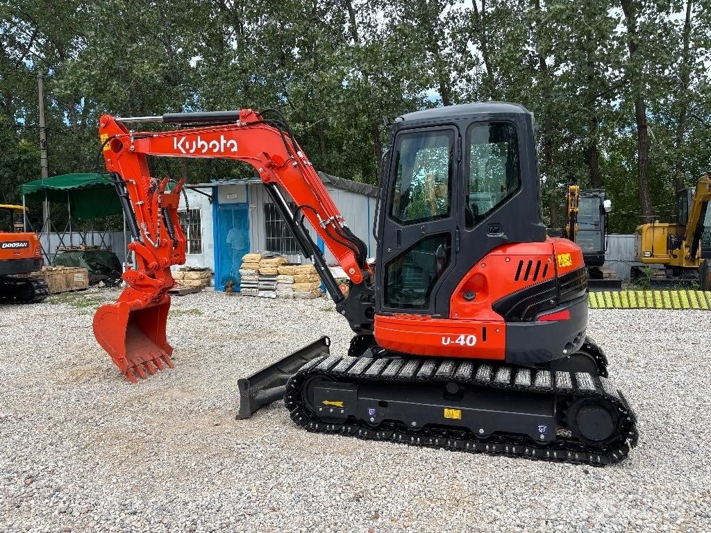 Kubota U40 Minigrävare < 7t