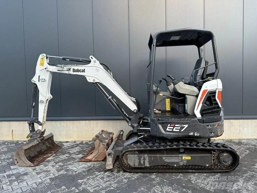 Bobcat E27 Minigrävare < 7t