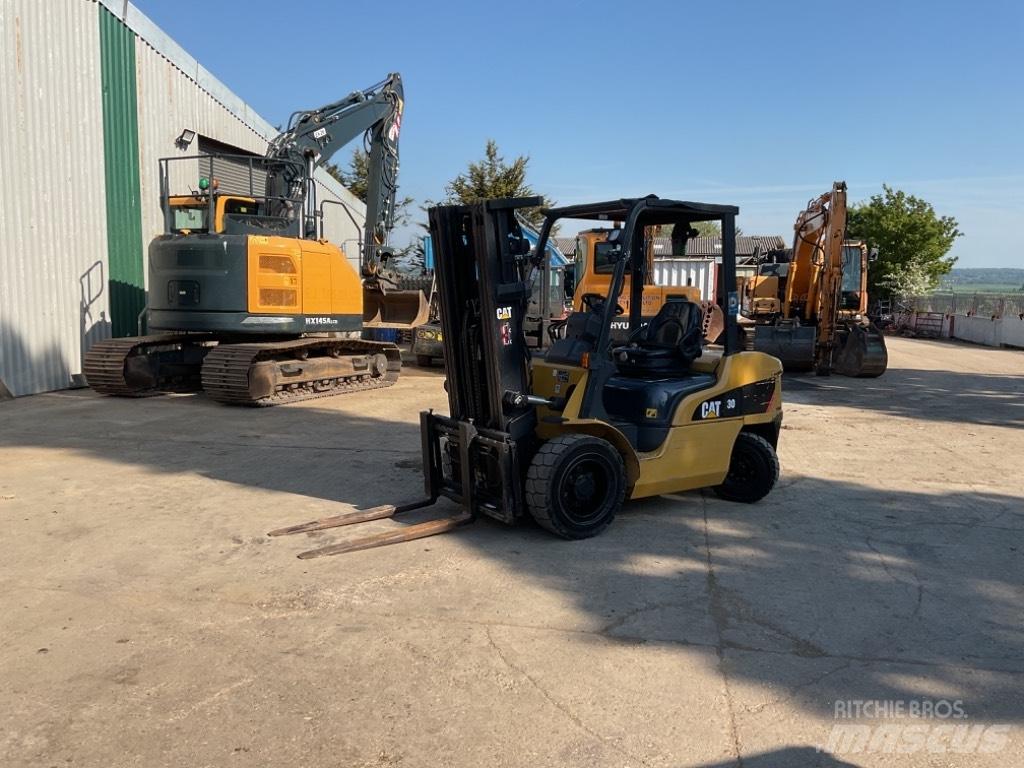 CAT DP30NT Dieselmotviktstruckar