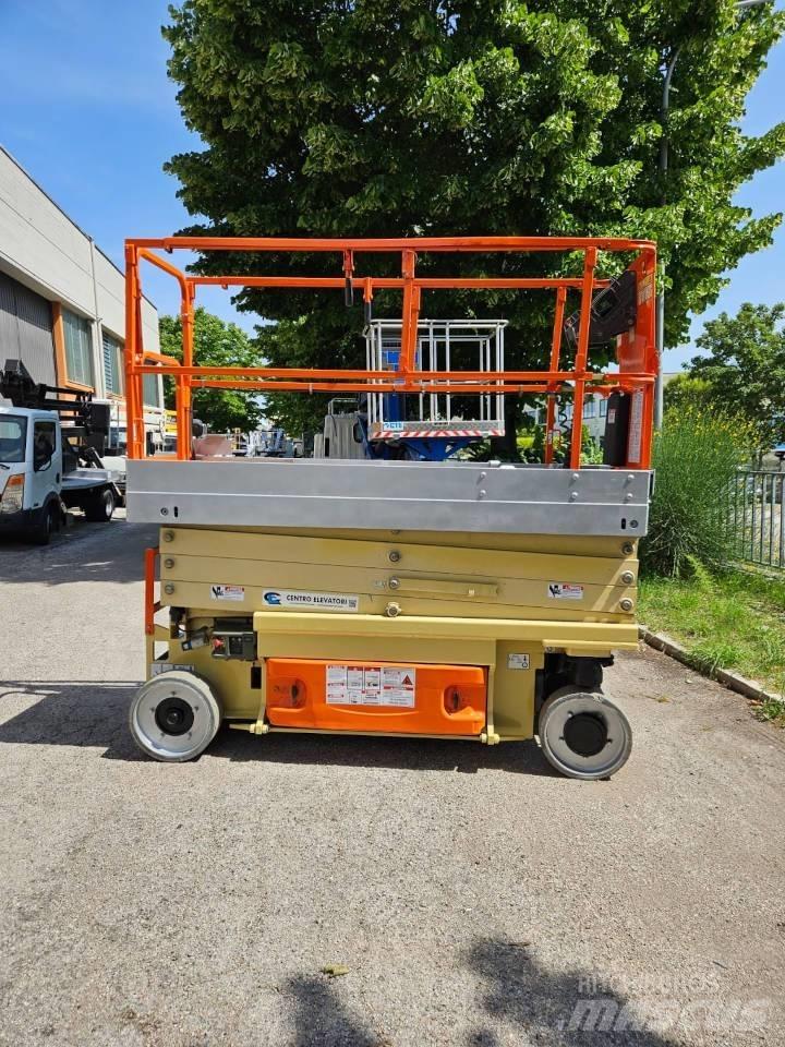 JLG 2630 ES Saxliftar
