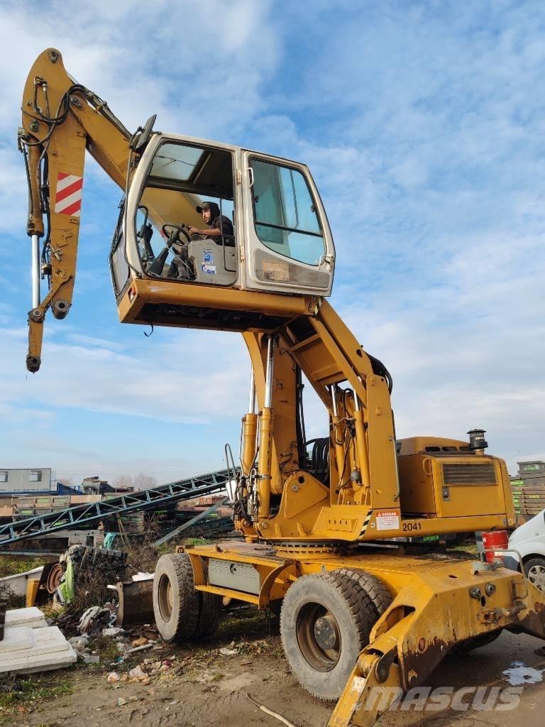 Liebherr 904C Avfalls / industri hantering