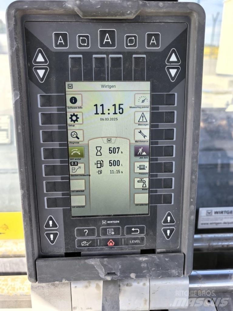 Wirtgen W 200 F Asfaltskallfräsmaskiner