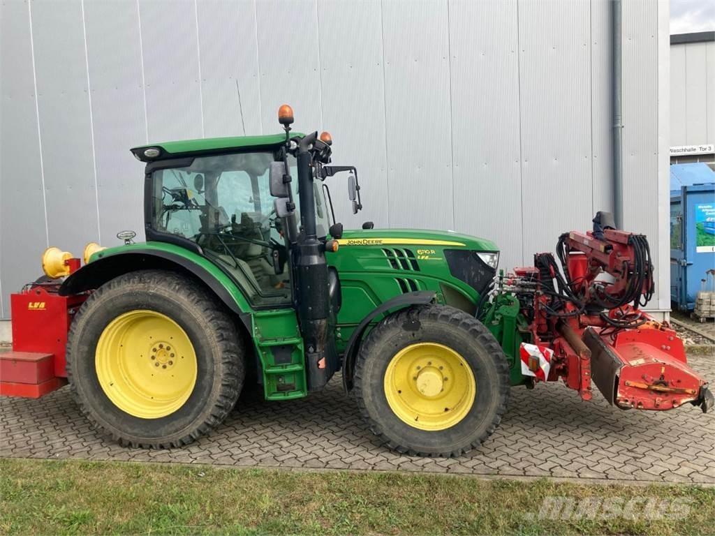 John Deere 6110R Traktorer
