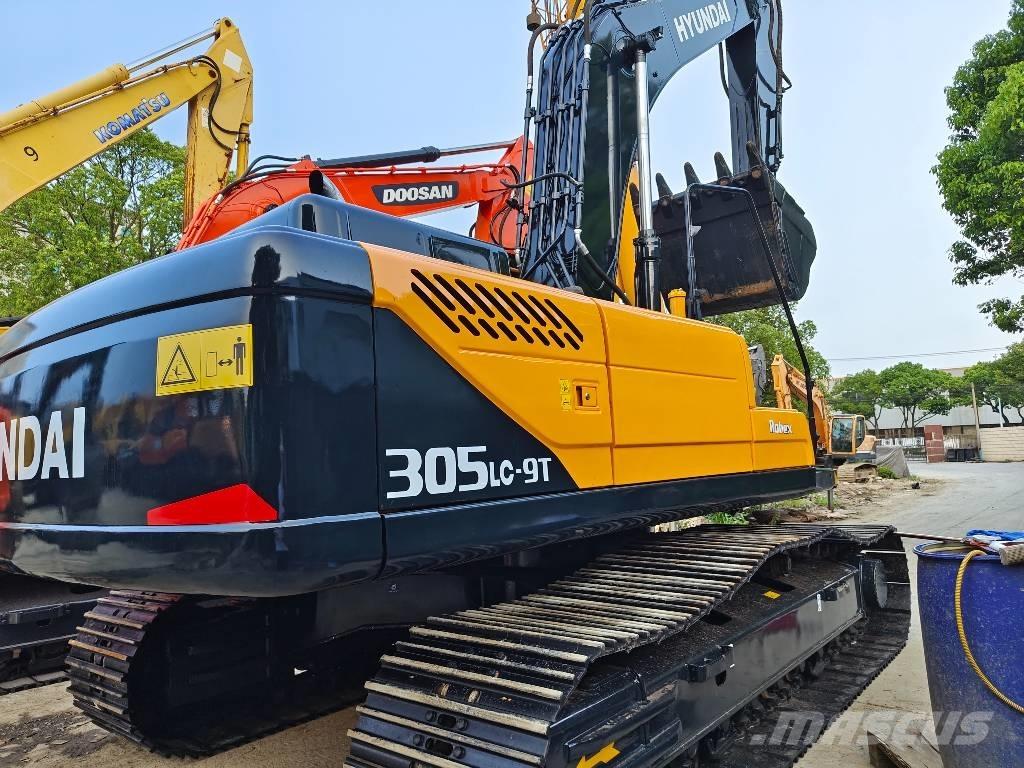 Hyundai R305LC-9T Bandgrävare