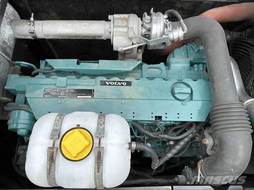 Volvo EC210D Bandgrävare