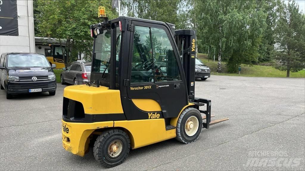 Yale GDP30VX Dieselmotviktstruckar