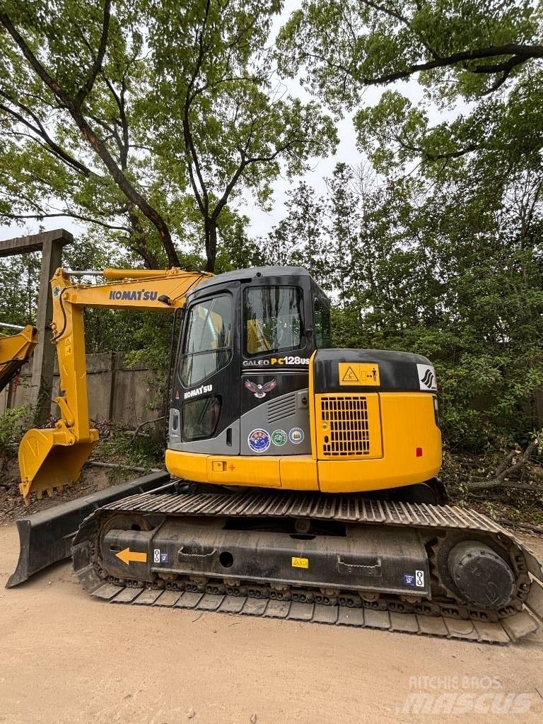 CAT pc 128us Midigrävmaskiner 7t - 12t