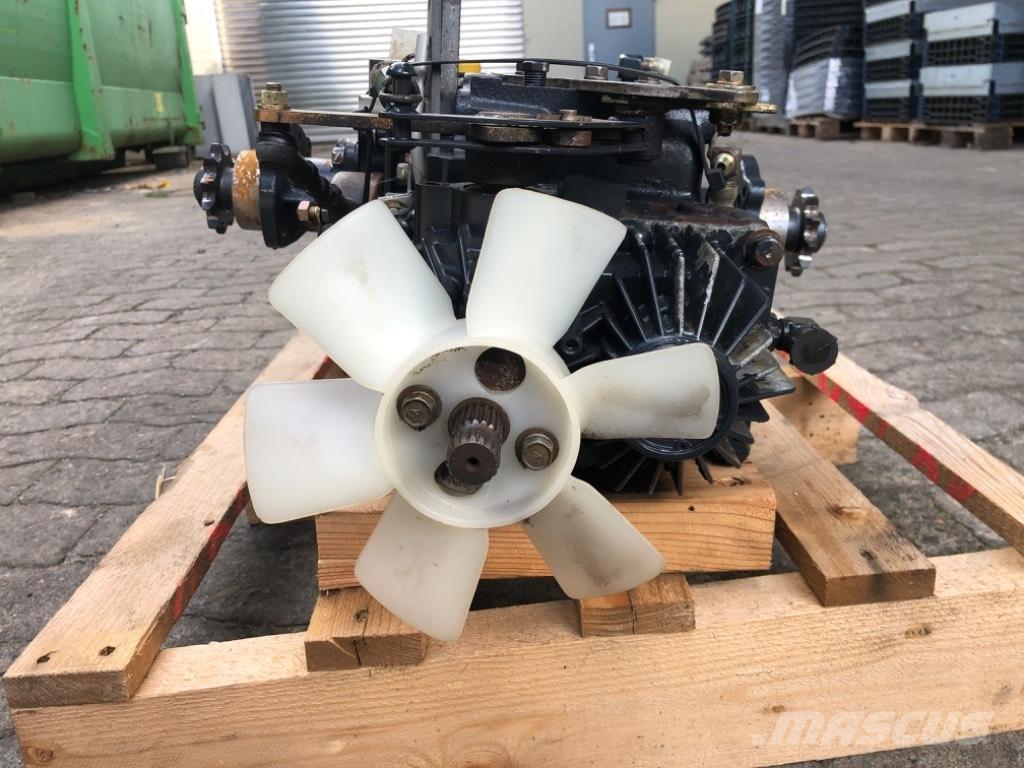 Iseki SXG 19 Plattformsklippare