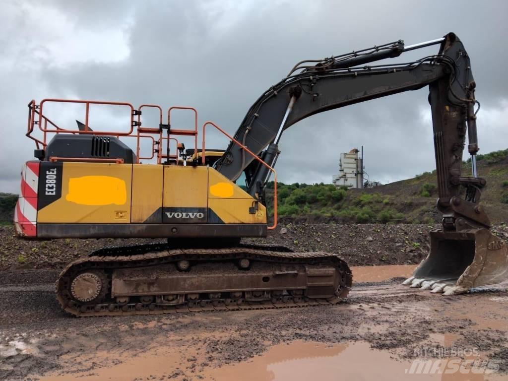 Volvo EC 380 EL Bandgrävare