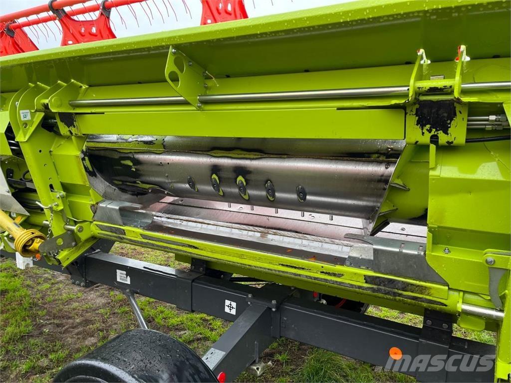 CLAAS Lexion 5300 Skördetröskor
