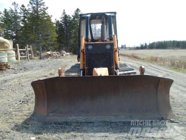 CASE 1150 B Bandlastare