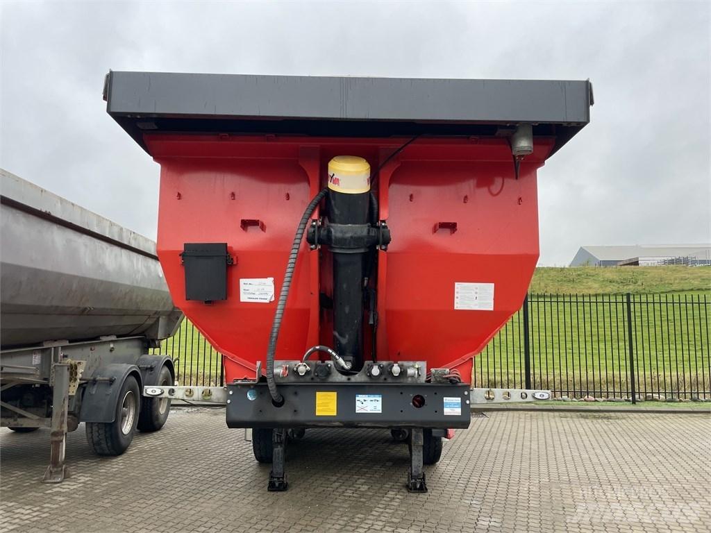 Kässbohrer basic Tipptrailer