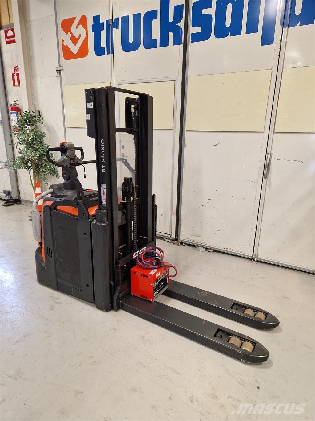 Toyota SPE200D Staplare