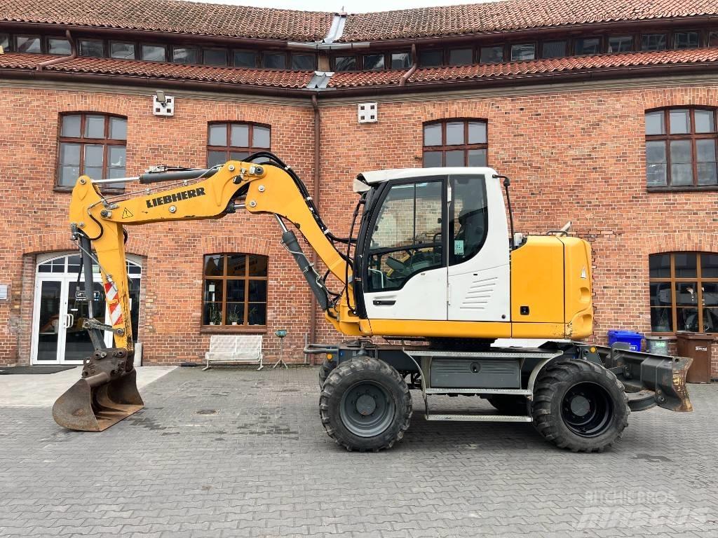 Liebherr A 910 Comp Hjulgrävare