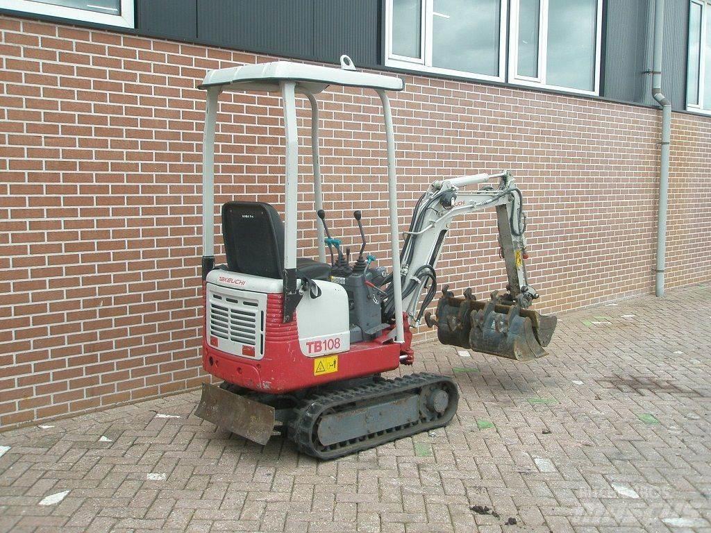Takeuchi TB108 Minigrävare < 7t